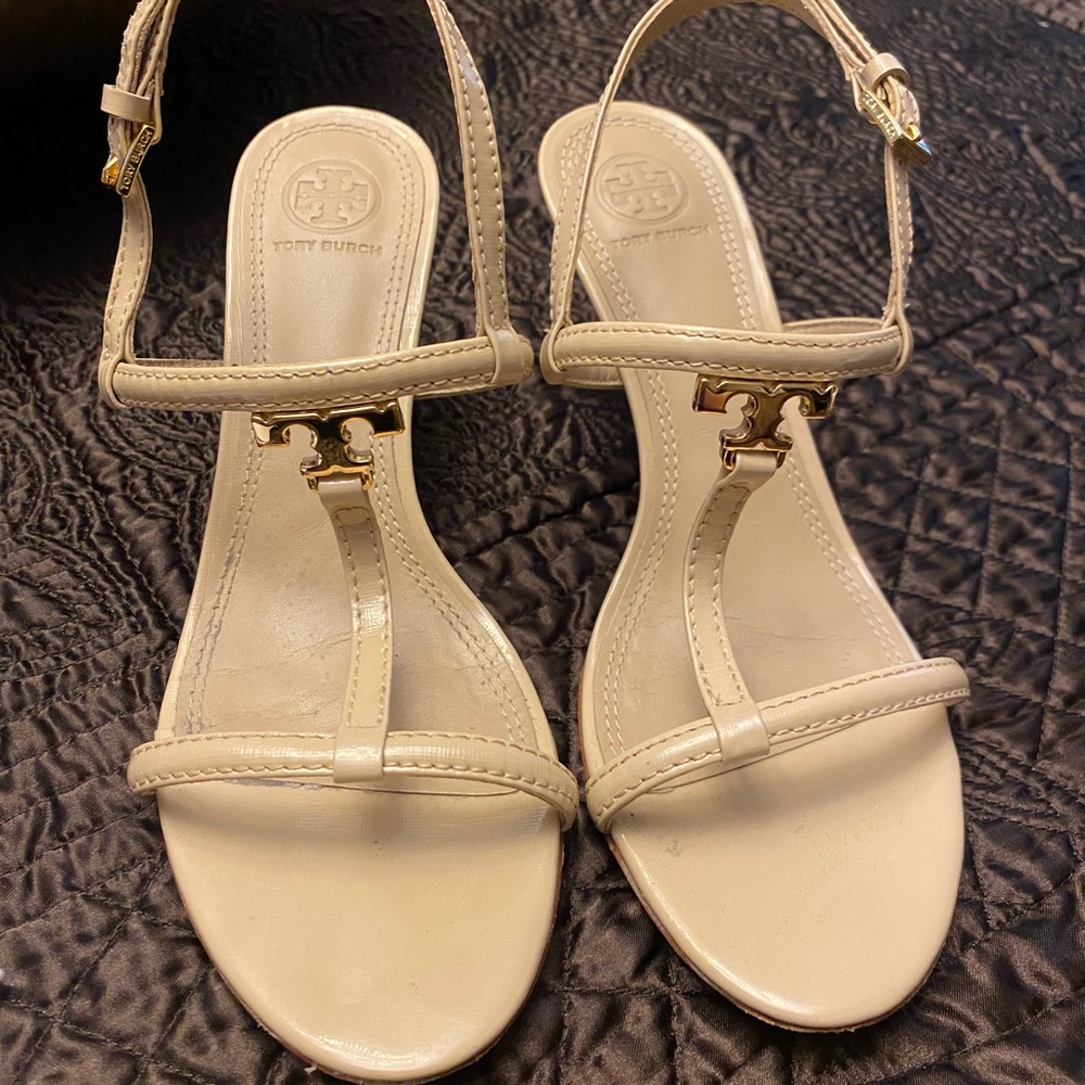 Tory Burch T strap Sandal